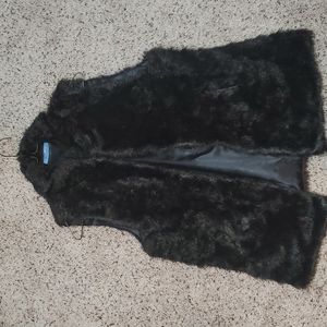 Vera Wang faux fur vest